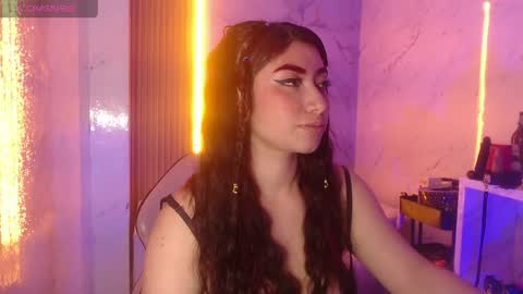 Snapshot of sophia_tf chatting on May 13, 2026, 9:17 am Sophia online show from May 13, 2026, 9:17 am