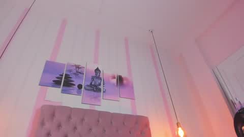 Snapshot of sophia_turneer chatting on February 7, 2025, 8:44 am sophia_turneer online show from February 7, 2025, 8:44 am