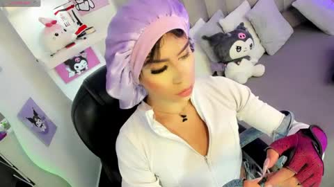 Sophia Velarie online show from April 28, 2026, 5:23 am