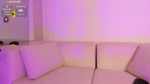 Michelle online show from February 26, 2026, 1:54 pm