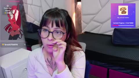 Snapshot of sophiaa_7 chatting on September 17, 2025, 2:30 pm Sophi online show from September 17, 2025, 2:30 pm