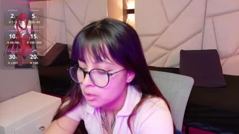 Snapshot of sophiaa_7 chatting on October 7, 2025, 2:47 pm Sophi online show from October 7, 2025, 2:47 pm