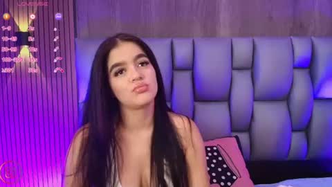 Snapshot of sophiaa_taylor_ chatting on July 13, 2026, 11:57 am online show from July 13, 2026, 11:57 am