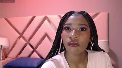 Snapshot of sophiabloss chatting on September 19, 2025, 3:30 am Sophie online show from September 19, 2025, 3:30 am