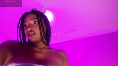 Snapshot of sophiabloss chatting on November 11, 2025, 4:56 am Sophie online show from November 11, 2025, 4:56 am