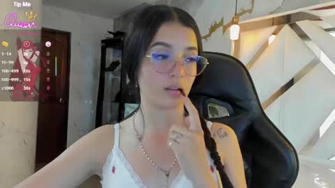 sophiadoll_tf online show from April 13, 2026, 8:58 pm