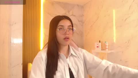 Snapshot of sophiadoll_tf chatting on May 7, 2026, 1:16 pm sophiadoll_tf online show from May 7, 2026, 1:16 pm