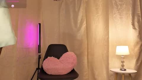 Sophia online show from October 20, 2025, 12:44 am