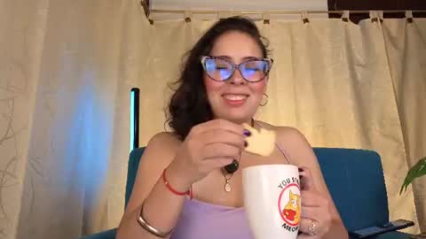 Sophia online show from June 21, 2026, 2:25 am