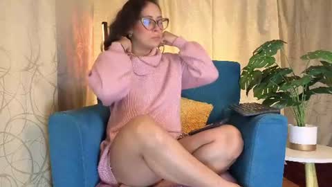 Sophia online show from July 3, 2026, 10:43 am