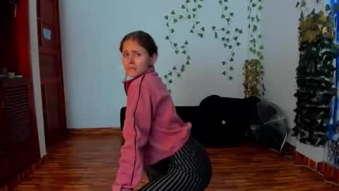 Snapshot of sophiamiller6 chatting on March 12, 2026, 12:33 pm sophiamiller6 online show from March 12, 2026, 12:33 pm