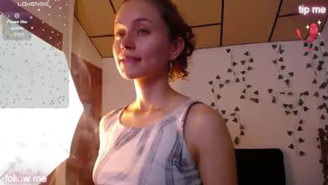 sophiamiller6 online show from May 3, 2026, 2:12 pm