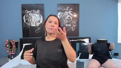 Sophia online show from February 9, 2026, 8:35 pm