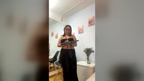 Sophia online show from July 31, 2026, 8:52 pm
