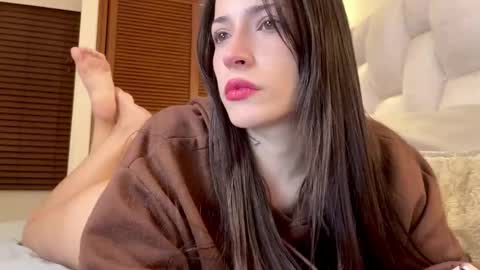 Snapshot of sophiarommie chatting on March 5, 2026, 5:14 am sophiarommie online show from March 5, 2026, 5:14 am