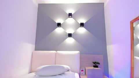 Snapshot of sophiarossee chatting on February 22, 2025, 11:57 am Sofi online show from February 22, 2025, 11:57 am