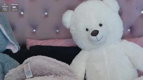 Snapshot of sophiastarr10 chatting on October 29, 2025, 8:54 pm sophiastarr10 online show from October 29, 2025, 8:54 pm