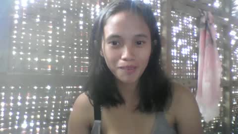 Snapshot of sophie_193 chatting on March 3, 2025, 5:42 am sophie_193 online show from March 3, 2025, 5:42 am