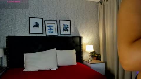 Snapshot of sophie__blare chatting on May 20, 2026, 6:58 pm sophie__blare online show from May 20, 2026, 6:58 pm