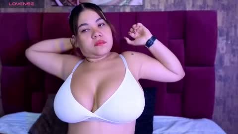 Snapshot of sophie__blare chatting on June 5, 2026, 3:51 pm sophie__blare online show from June 5, 2026, 3:51 pm