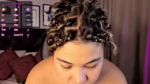 Snapshot of sophie__blare chatting on July 31, 2026, 7:13 pm sophie__blare online show from July 31, 2026, 7:13 pm