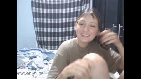 Snapshot of sophie_cutexx chatting on October 15, 2025, 8:53 pm sophie online show from October 15, 2025, 8:53 pm