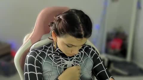 Snapshot of sophie_dolly_ chatting on March 8, 2025, 2:12 am sophie doll online show from March 8, 2025, 2:12 am