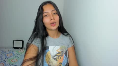 Sophie online show from February 20, 2025, 4:39 am