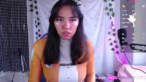 Sophie  online show from September 11, 2025, 3:12 pm