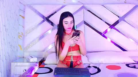 Snapshot of sophie_stars chatting on May 3, 2026, 3:23 am Sophie online show from May 3, 2026, 3:23 am