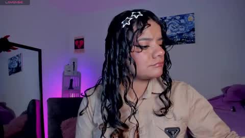 Snapshot of sophie_t_ chatting on May 6, 2026, 8:30 am Sofia online show from May 6, 2026, 8:30 am