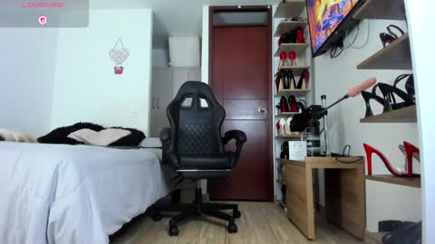 Snapshot of sophiebaker__ chatting on June 5, 2026, 3:13 am sophiebaker__ online show from June 5, 2026, 3:13 am