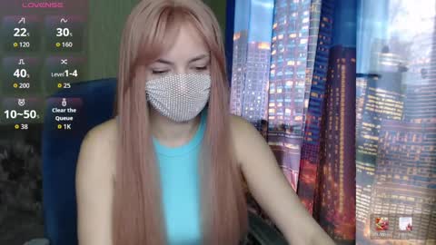 Snapshot of sophieblackwood chatting on April 5, 2026, 8:44 am Sophie online show from April 5, 2026, 8:44 am