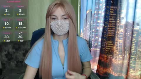 Snapshot of sophieblackwood chatting on April 20, 2026, 8:17 am Sophie online show from April 20, 2026, 8:17 am