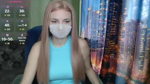Snapshot of sophieblackwood chatting on April 22, 2026, 8:39 am Sophie online show from April 22, 2026, 8:39 am