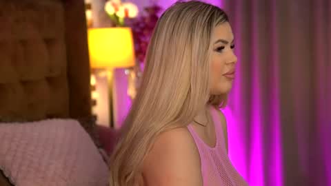 Sophie online show from June 1, 2026, 6:15 am
