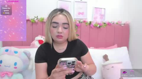 sophiee rosee online show from May 3, 2026, 8:48 pm