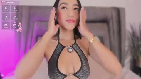 Snapshot of sophiee_smith chatting on July 8, 2026, 11:15 am Sophie online show from July 8, 2026, 11:15 am