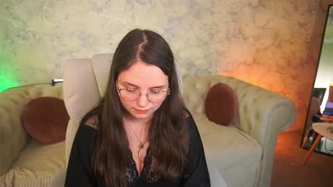 sophieedreams online show from November 29, 2025, 11:08 pm