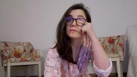 Sophie Rain online show from October 6, 2025, 5:05 am