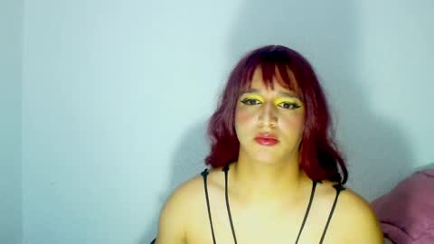 sophiehillsxo online show from January 15, 2025, 5:29 am