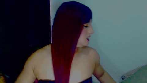 sophiehillsxo online show from October 28, 2025, 2:53 pm