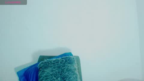 sophiehillsxo online show from May 15, 2026, 11:12 pm