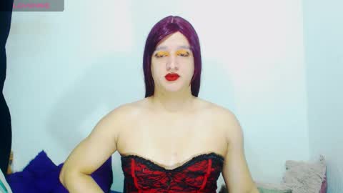 sophiehillsxo online show from May 21, 2026, 7:59 am