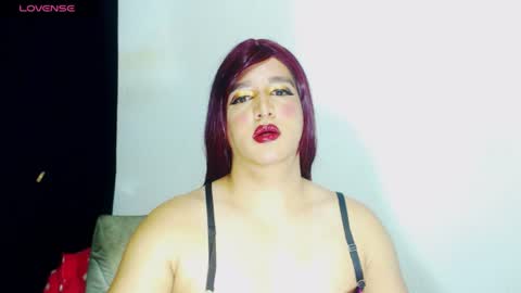 sophiehillsxo online show from June 13, 2026, 5:55 pm