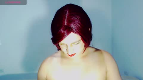 sophiehillsxo online show from July 10, 2026, 7:12 am