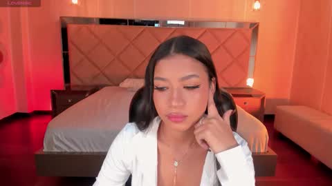 Snapshot of sophiehouston_ chatting on March 3, 2026, 4:07 am Sophie Houston online show from March 3, 2026, 4:07 am