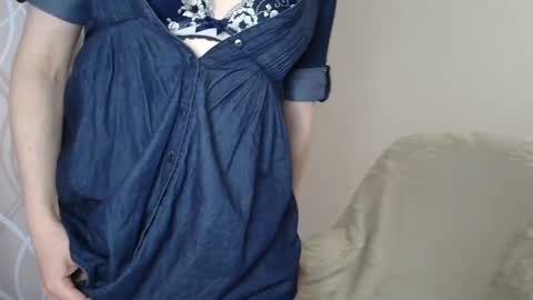 Snapshot of sophiemisss chatting on October 5, 2025, 9:29 am Sophiemisss online show from October 5, 2025, 9:29 am