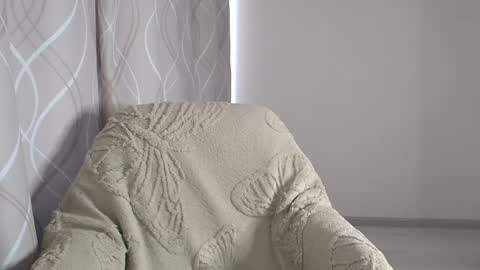 Sophiemisss online show from June 1, 2026, 6:48 am