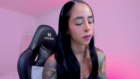 sophierooy online show from July 9, 2026, 12:15 am